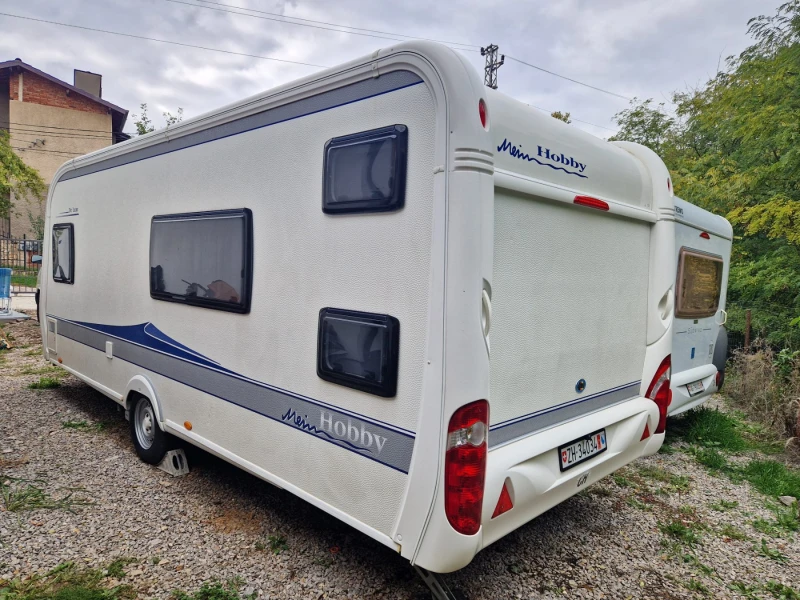 Каравана Hobby De Luxe 540 Швейцария, снимка 3 - Каравани и кемпери - 52617428