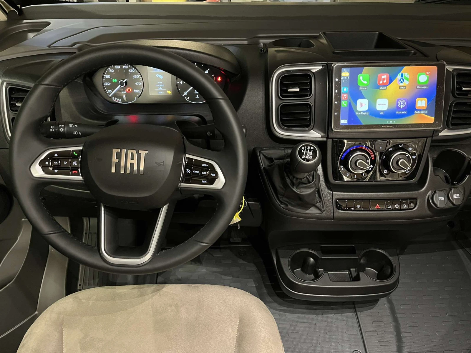 Кемпер McLouis MC4 Fiat 2025* Тента* Солар* Медия* Камера - изображение 3