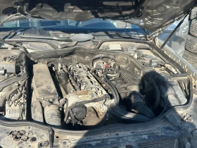 Mercedes-Benz E 270 На части, снимка 12