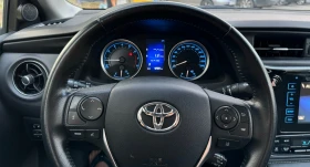 Toyota Corolla 1.6 АВТОМАТИК ГАРАНЦИЯ, снимка 13