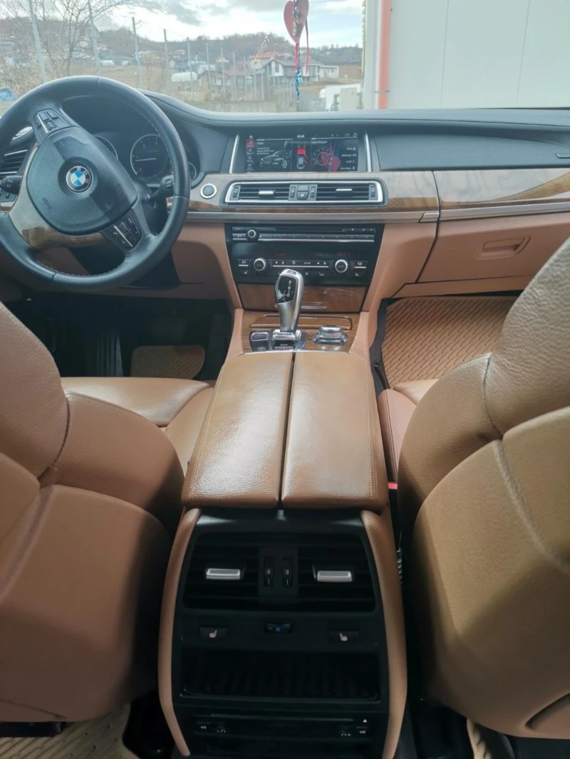 BMW 730 D, снимка 14 - Автомобили и джипове - 47920070