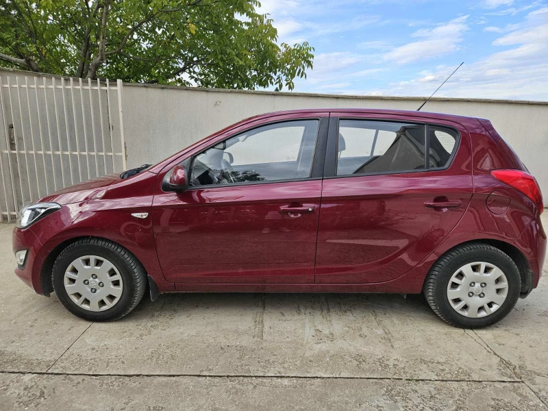 Hyundai I20, снимка 1 - Автомобили и джипове - 47358059