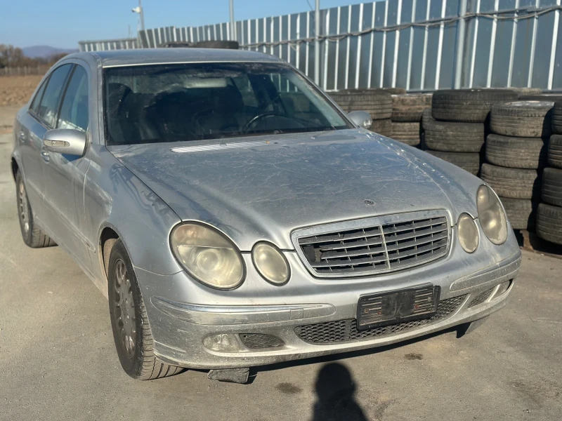 Mercedes-Benz E 270 На части, снимка 2 - Автомобили и джипове - 47947321