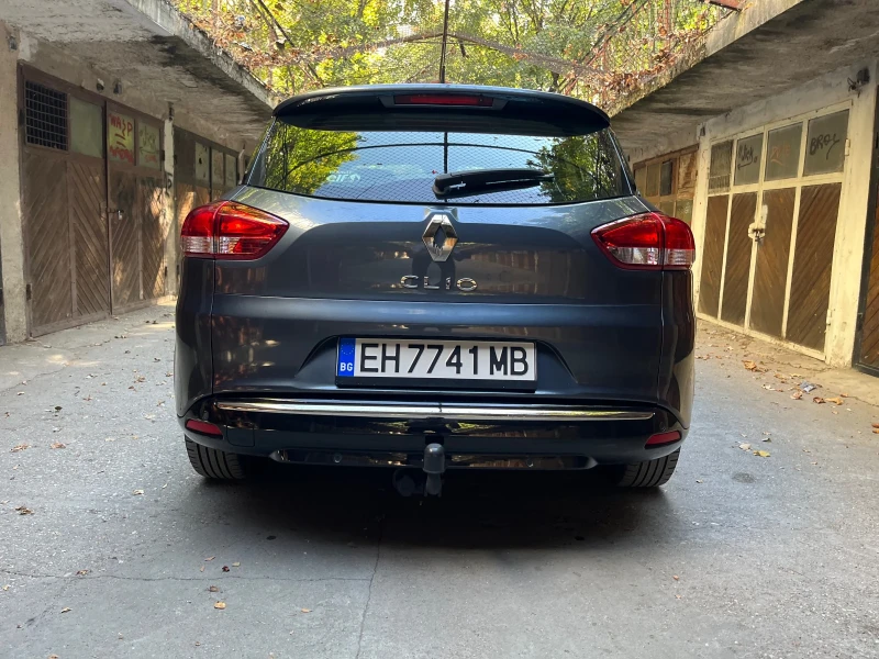 Renault Clio Комби/0.9Tce/LED/Пълна сервизна история!, снимка 4 - Автомобили и джипове - 48349589