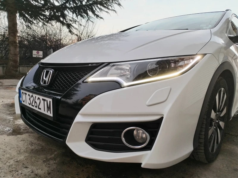 Honda Civic 1.8 I-vtec , снимка 7 - Автомобили и джипове - 48539504