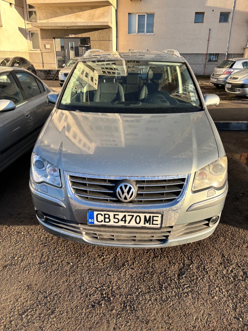 VW Touran TFSI, снимка 1 - Автомобили и джипове - 48854543