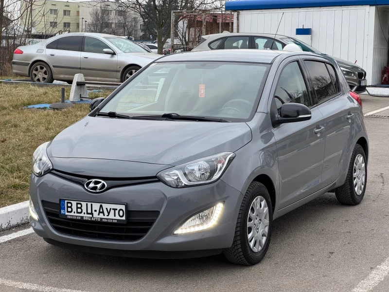 Hyundai I20, снимка 1 - Автомобили и джипове - 49000464