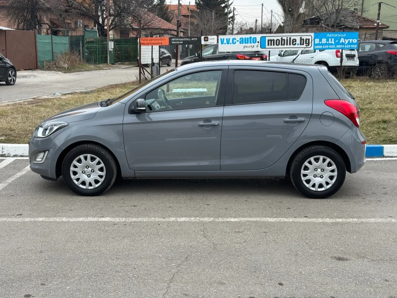 Hyundai I20, снимка 8 - Автомобили и джипове - 49000464