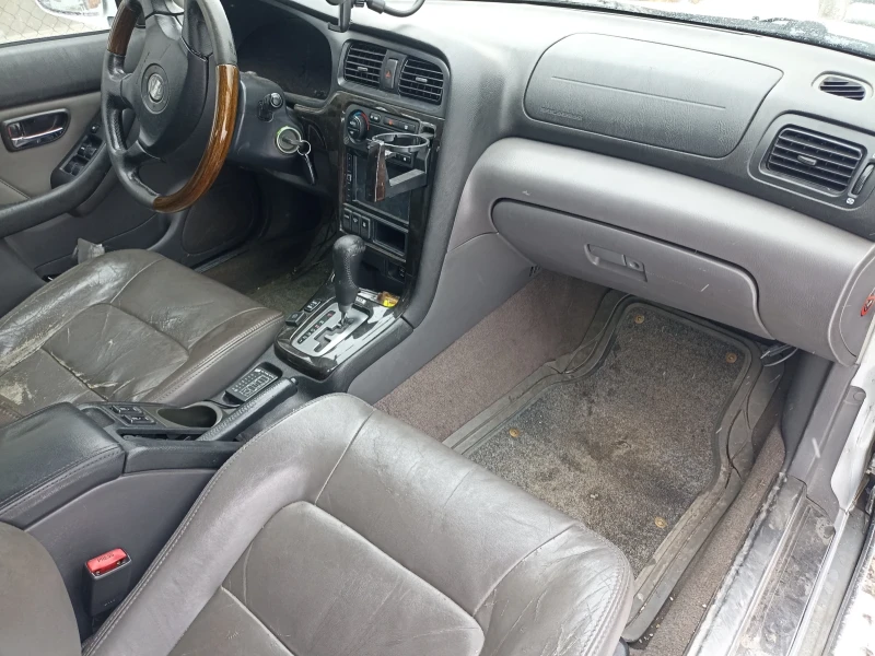 Subaru Outback, снимка 6 - Автомобили и джипове - 49248314