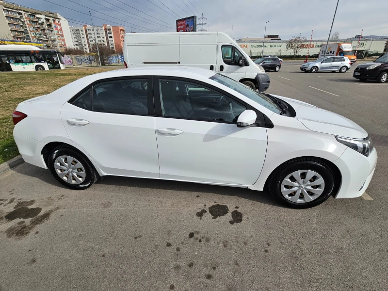 Toyota Corolla, снимка 5 - Автомобили и джипове - 49468615