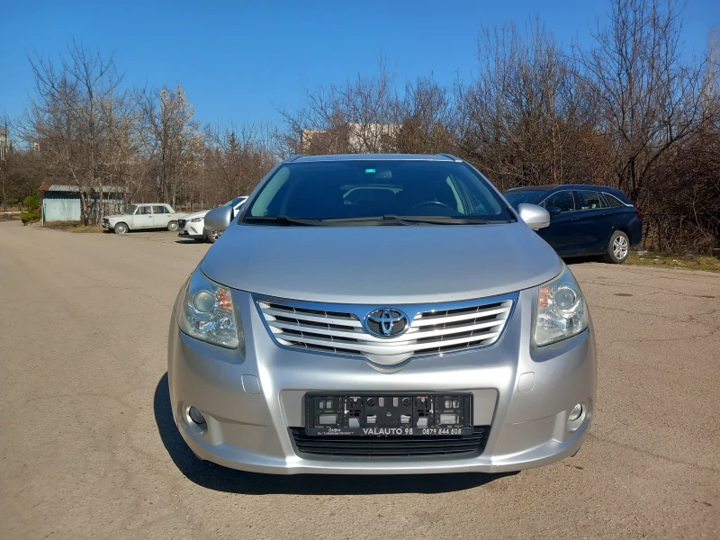 Toyota Avensis 2.0 i, снимка 2 - Автомобили и джипове - 49541753