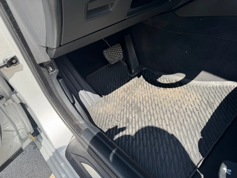 BMW 520 2.0D LUXURY * F10, снимка 17 - Автомобили и джипове - 50886263