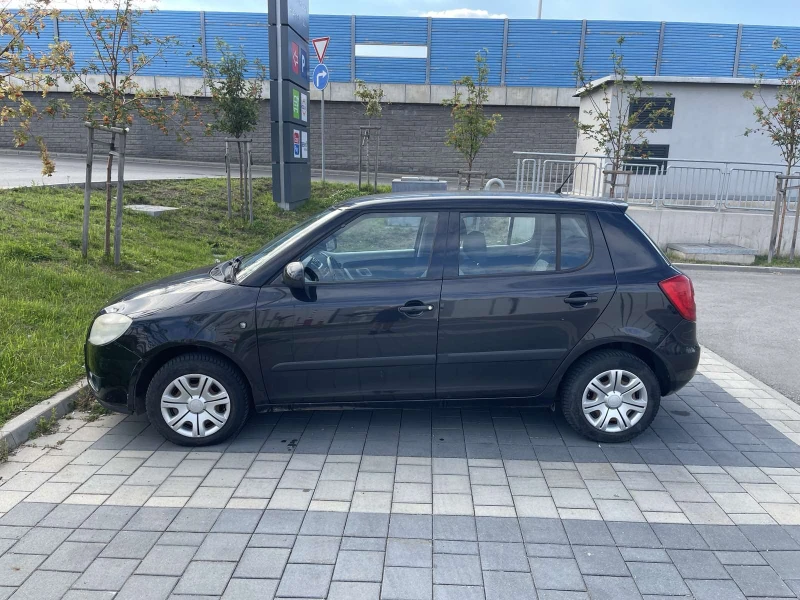 Skoda Fabia, снимка 7 - Автомобили и джипове - 52930373