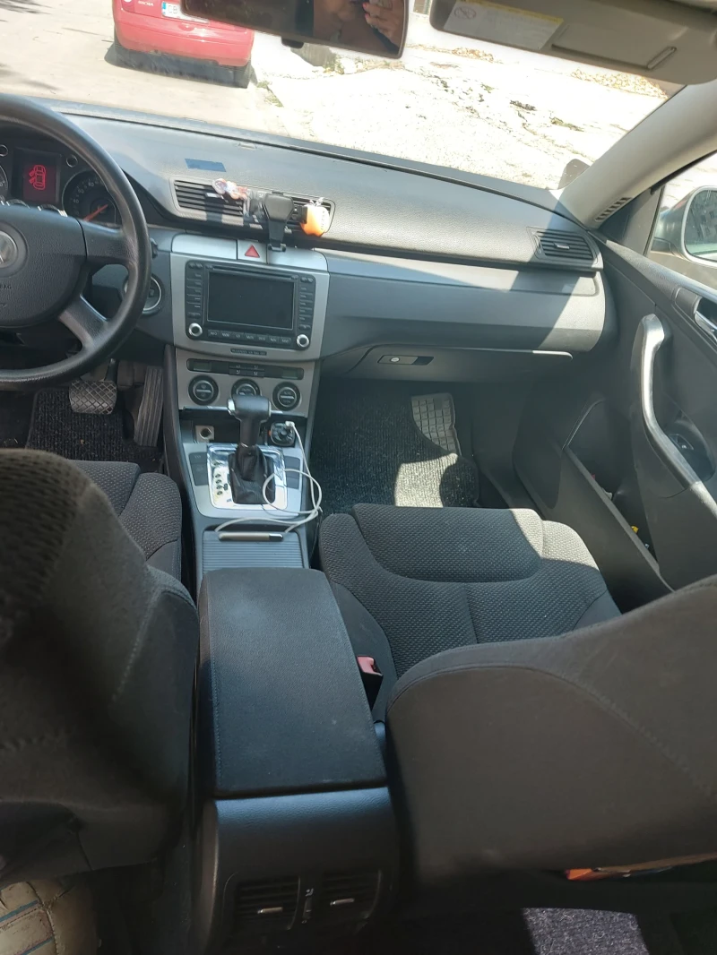 VW Passat, снимка 5 - Автомобили и джипове - 51626135