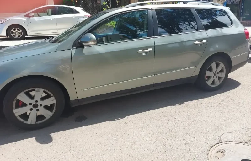 VW Passat, снимка 2 - Автомобили и джипове - 51626135