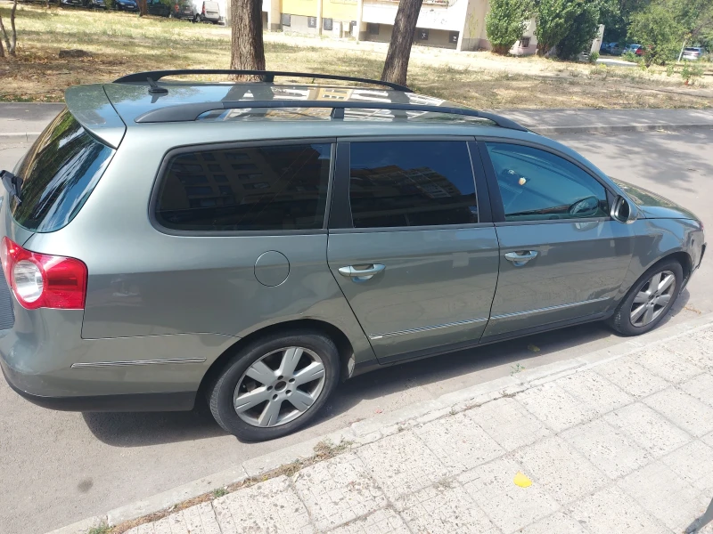 VW Passat, снимка 14 - Автомобили и джипове - 51626135