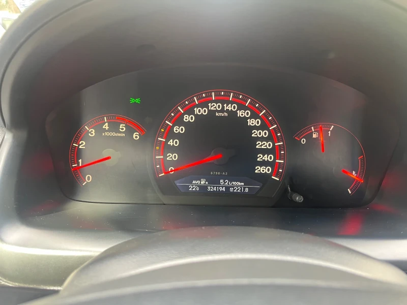 Honda Accord 2.2 CTDI, снимка 8 - Автомобили и джипове - 51680953