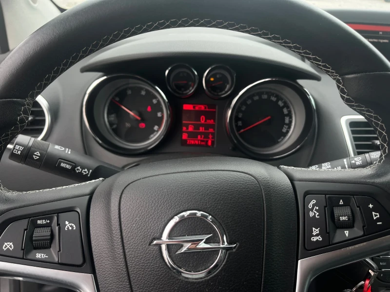 Opel Meriva 1.6CDTI-95k.c. COSMO, NAVI., EURO6B, снимка 11 - Автомобили и джипове - 51744994