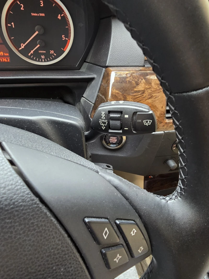 BMW 530 530xd, снимка 9 - Автомобили и джипове - 52432885