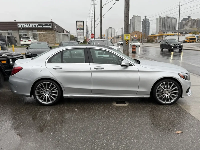 Mercedes-Benz C 400 AMG, BURMESTER, PANORAMA, KEYLESS, NAPPA, 4MATIC, снимка 5 - Автомобили и джипове - 52523437