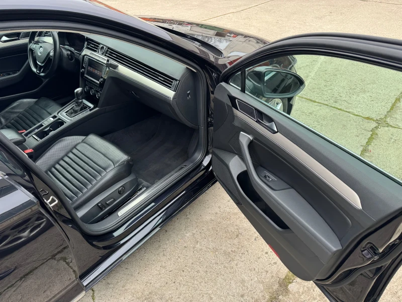 VW Passat 2.0TDI VIRTUAL DISTRONIC HIGHLINE, снимка 8 - Автомобили и джипове - 52867375