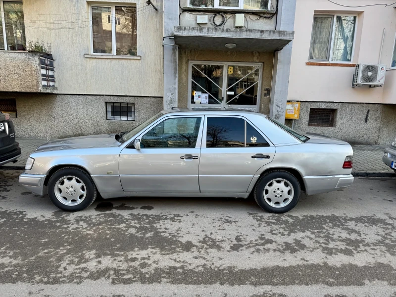 Mercedes-Benz 124 W124/2.0 122к.с, снимка 2 - Автомобили и джипове - 53066683