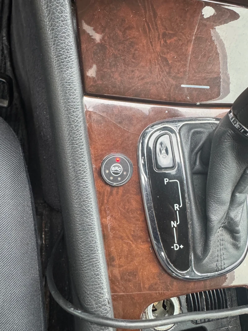 Mercedes-Benz C 320 W203 газ, снимка 8 - Автомобили и джипове - 53415927