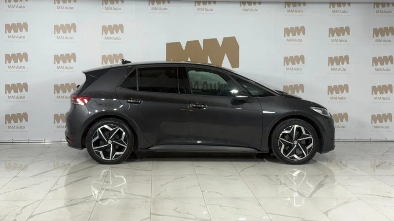 VW ID.3 Pro S* Massage* HuD* Keyless* Ambient, снимка 3 - Автомобили и джипове - 53590333