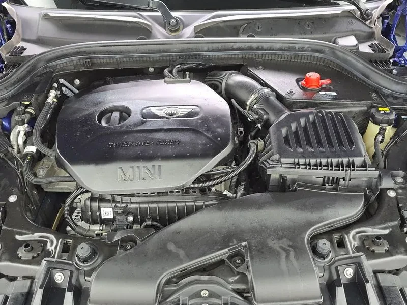 Mini Cooper High 3Rd Generation, снимка 6 - Автомобили и джипове - 56001470