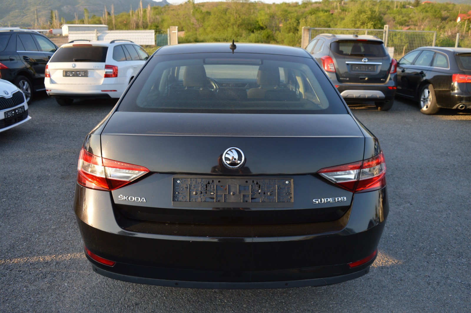 Skoda Superb 2.0TDI-DSG-FULL EKSTRI - изображение 6