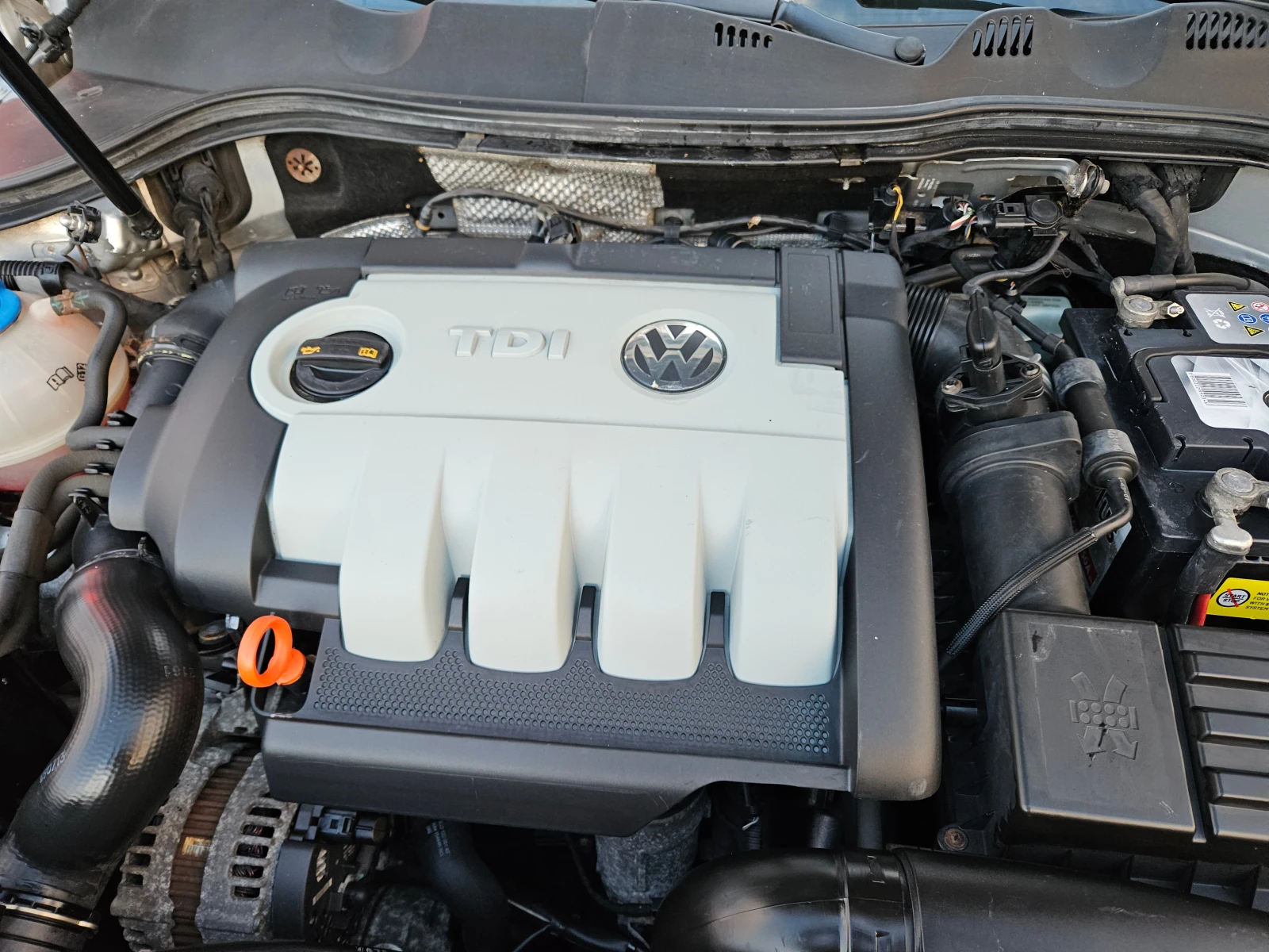 VW Passat 1.9, 105к.с., BLUEMOTION | Mobile.bg — изображение 12