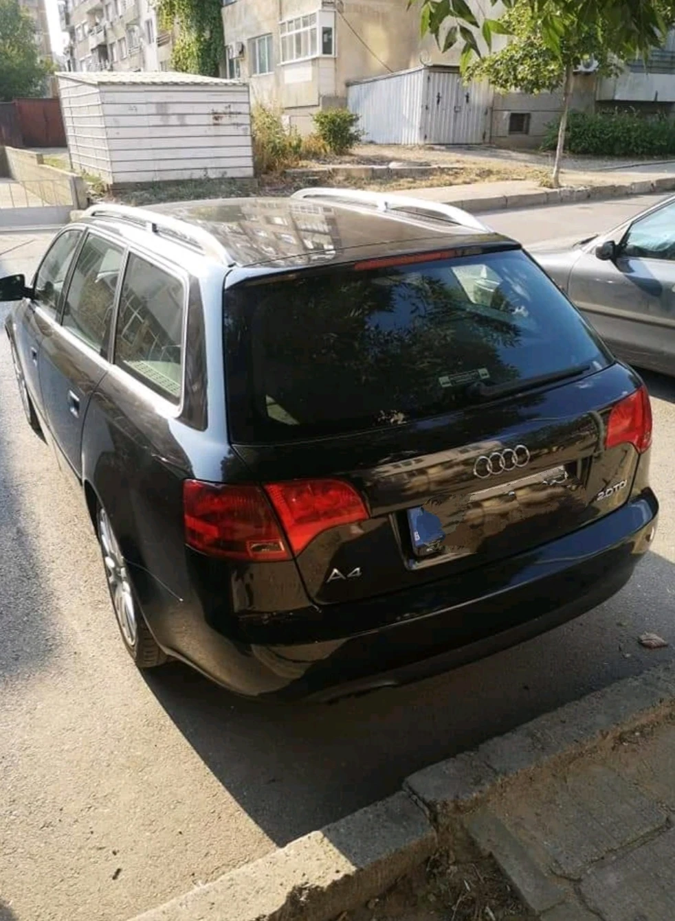 Audi A4 2.0 - изображение 4