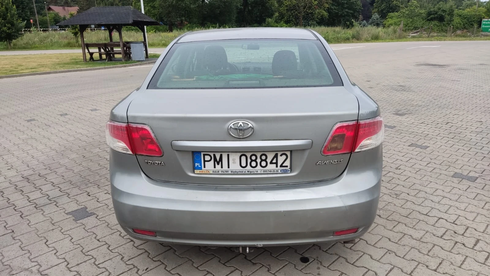 Toyota Avensis D-4-D седан - изображение 2