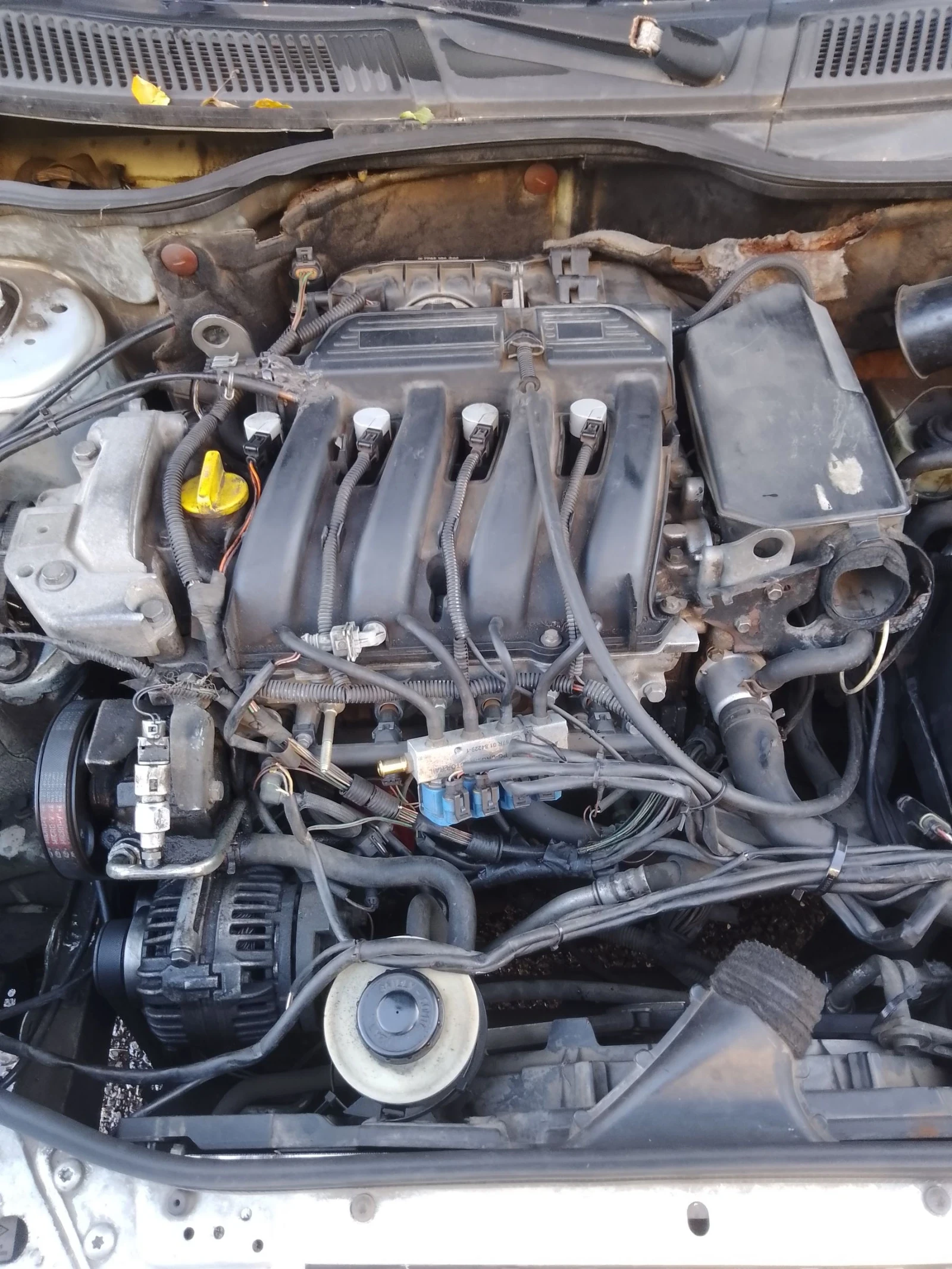 Renault Megane 1.6  16v - изображение 3