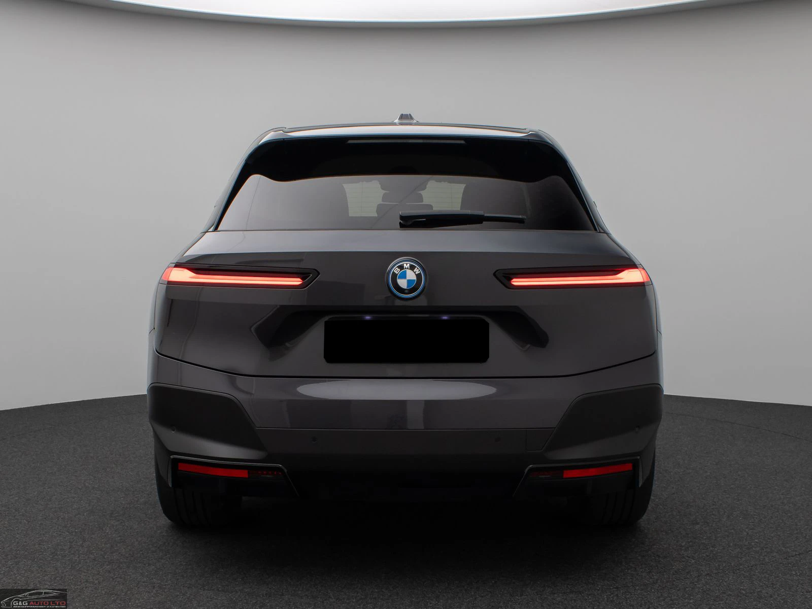 BMW iX xDRIVE40/326HP/LASER/360/AHK/DAB/SOFTCL./ACC/252f - изображение 7