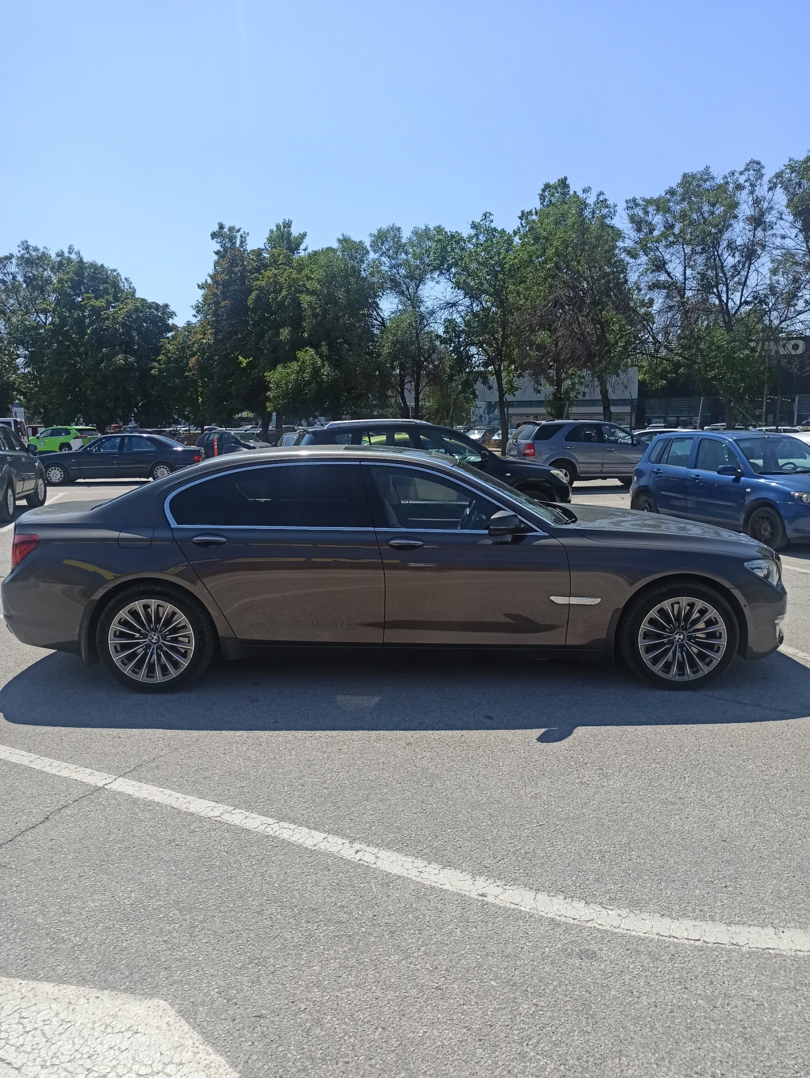 BMW 750 ld(Long)LCI/LED/Night vision/вериги/обдухване - изображение 5