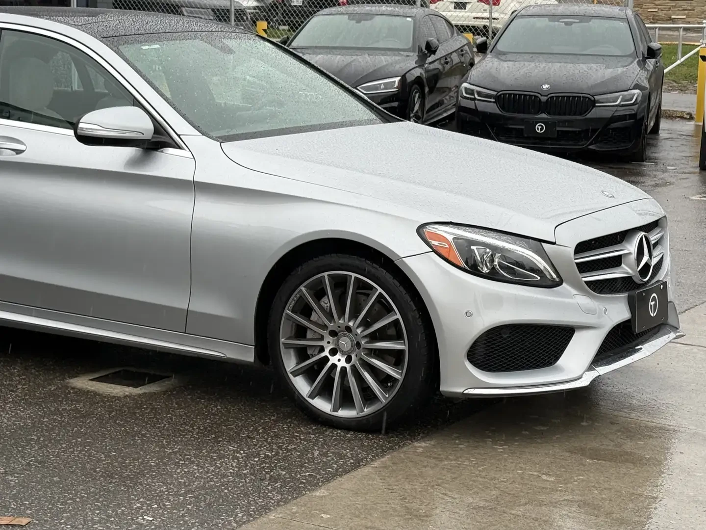 Mercedes-Benz C 400 AMG, BURMESTER, PANORAMA, KEYLESS, NAPPA, 4MATIC - изображение 3