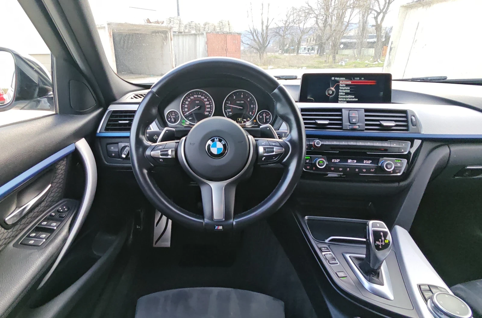 BMW 330 XDrive* M-Pack* KeyLess* Navi* Led* Bluetooth | Mobile.bg � ����������� 6