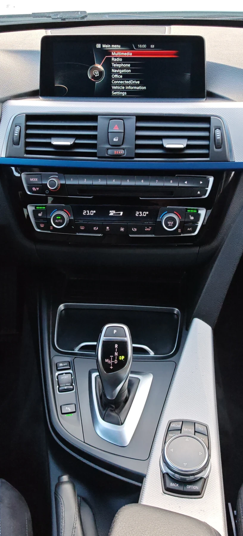 BMW 330 XDrive* M-Pack* KeyLess* Navi* Led* Bluetooth | Mobile.bg � ����������� 9