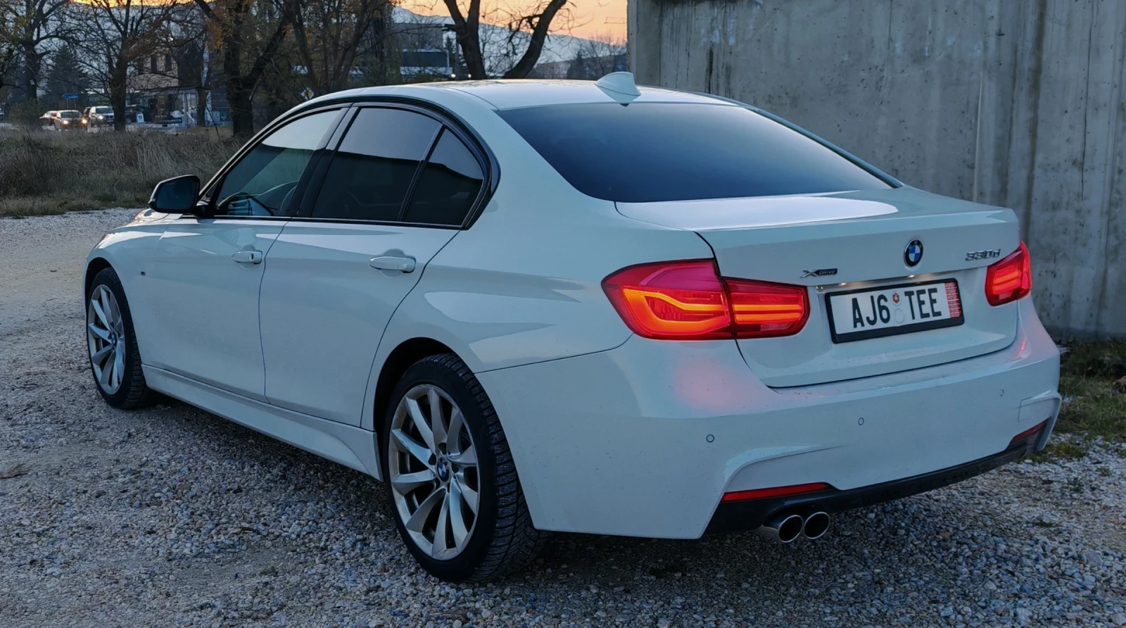 BMW 330 XDrive* M-Pack* KeyLess* Navi* Led* Bluetooth - изображение 6