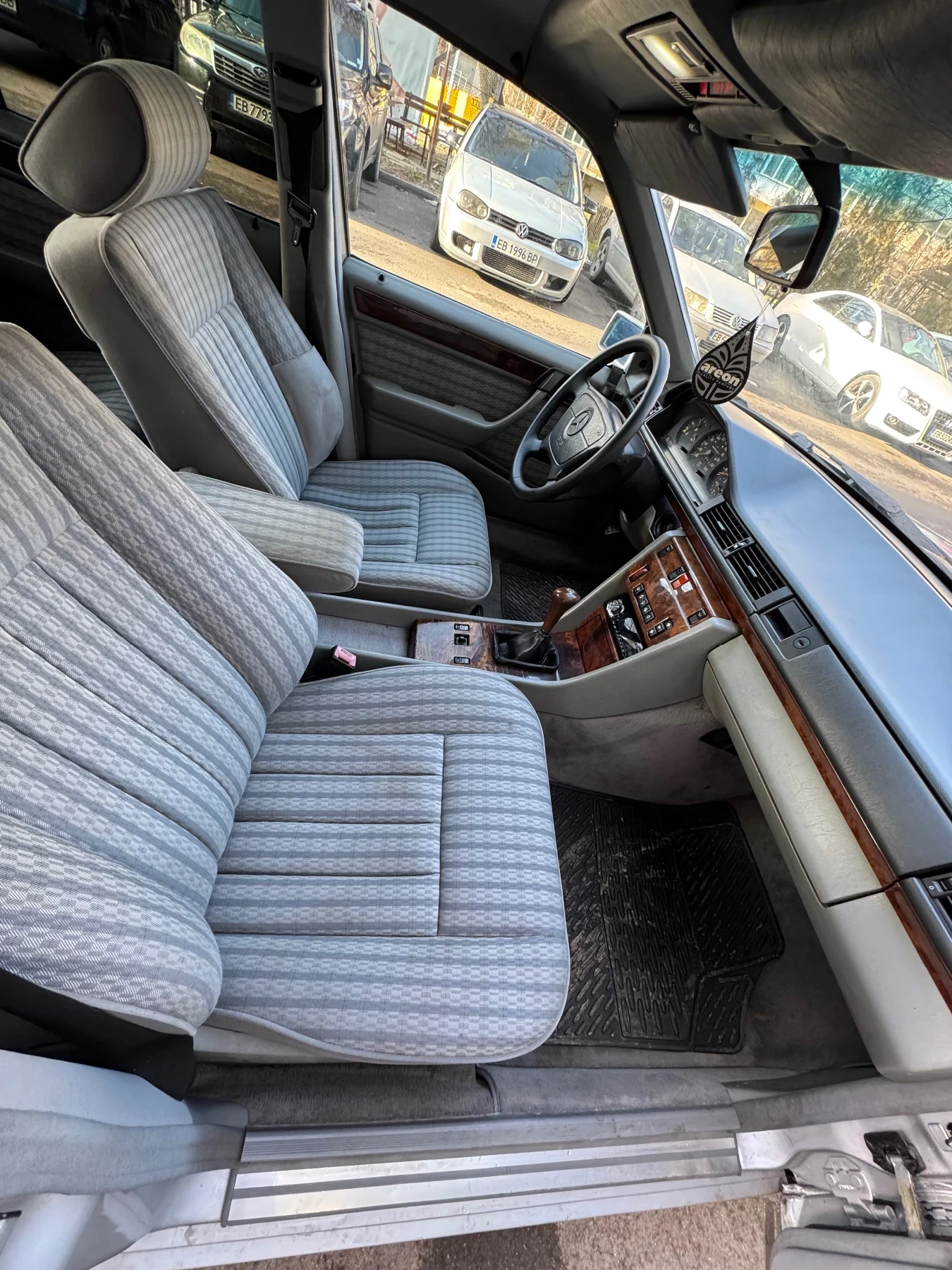 Mercedes-Benz 124 W124/2.0 122�.� | Mobile.bg � ����������� 9