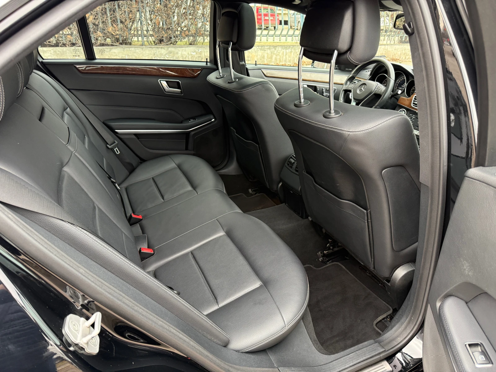Mercedes-Benz E 350 4Matic Facelift Harman/Kardon | Mobile.bg � ����������� 16