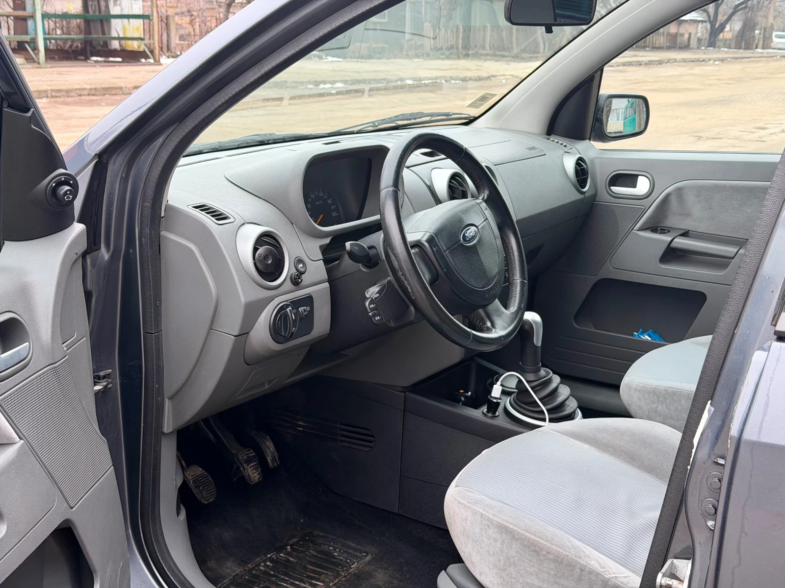 Ford Fusion 1.6 - изображение 5