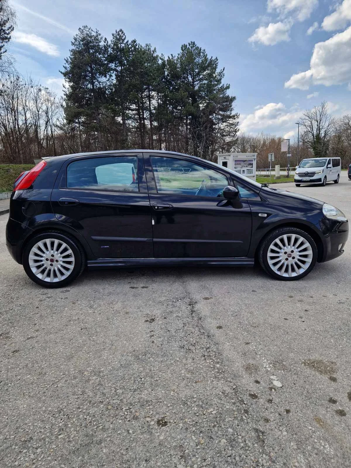 Fiat Punto, снимка 4 - Автомобили и джипове - 53992213