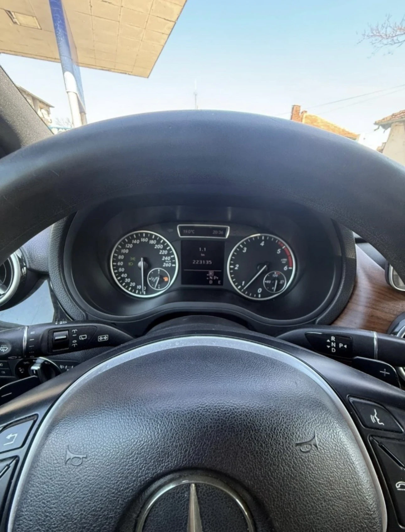 Mercedes-Benz B 180, снимка 6 - Автомобили и джипове - 54131913