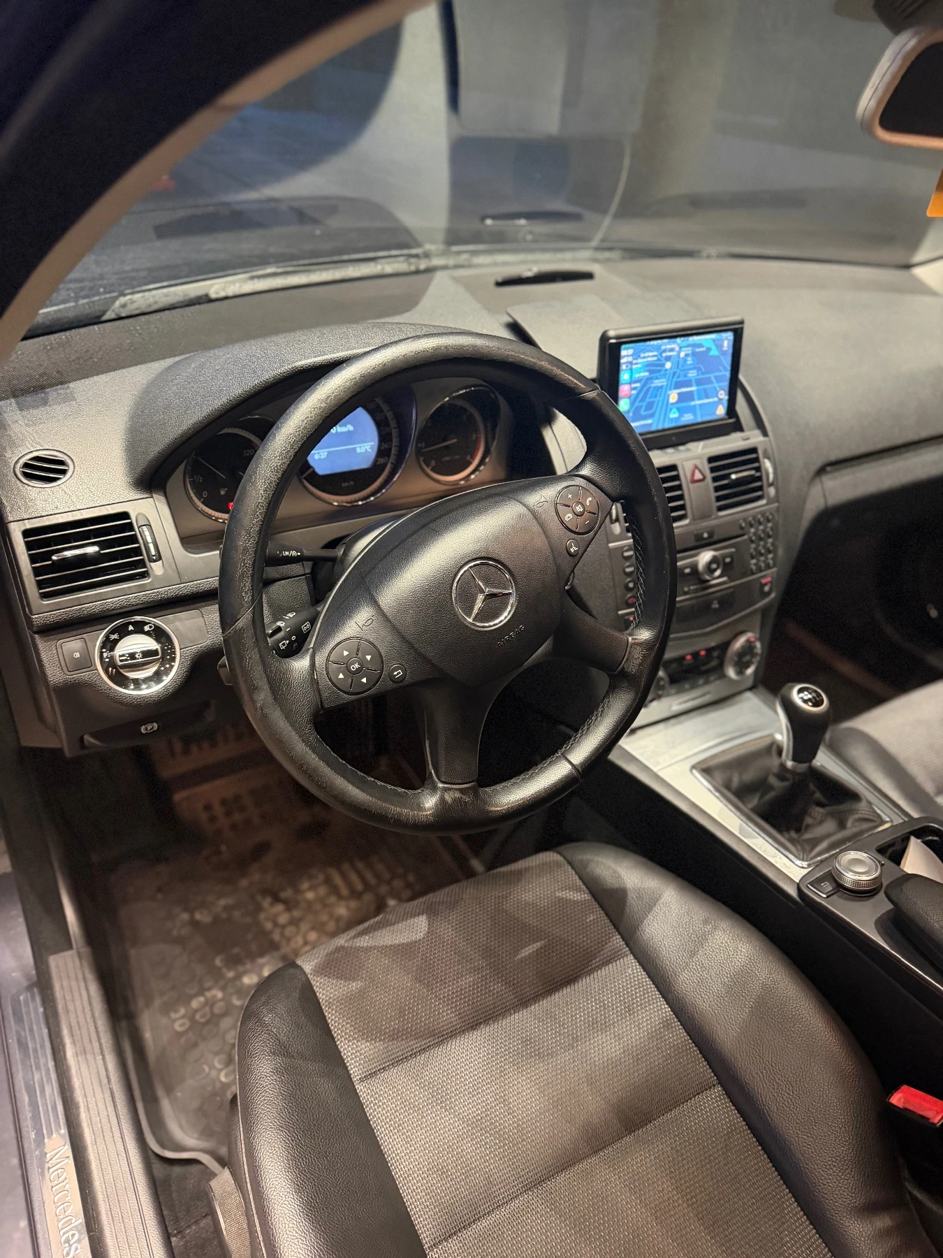 Mercedes-Benz C 220 C220 170ks , снимка 7 - Автомобили и джипове - 54162285