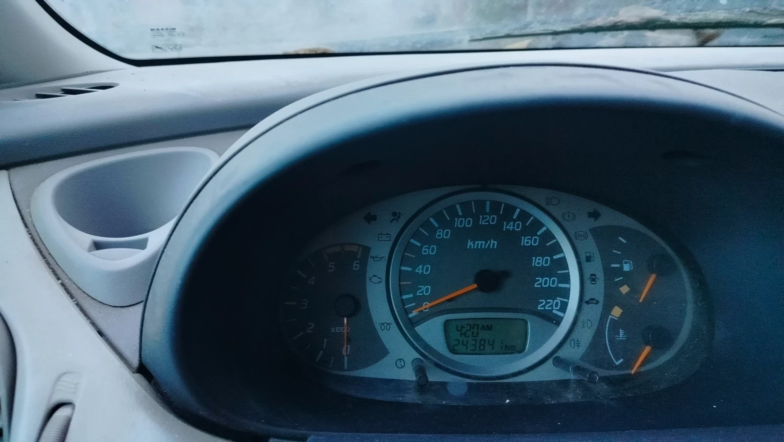 Nissan Almera tino | Mobile.bg � ����������� 5