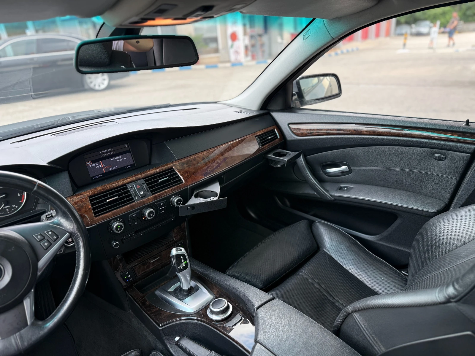BMW 530 Logic7/Comfort/Обдух/Подгреш, снимка 14 - Автомобили и джипове - 54999820