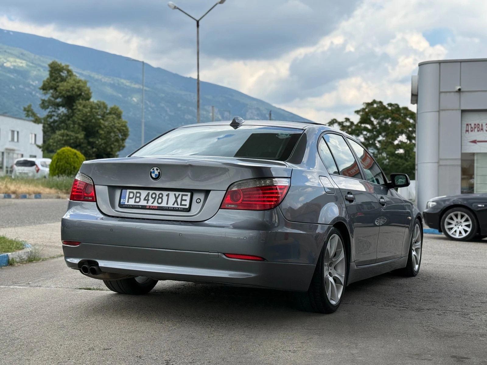 BMW 530 Logic7/Comfort/Обдух/Подгреш, снимка 4 - Автомобили и джипове - 54999820