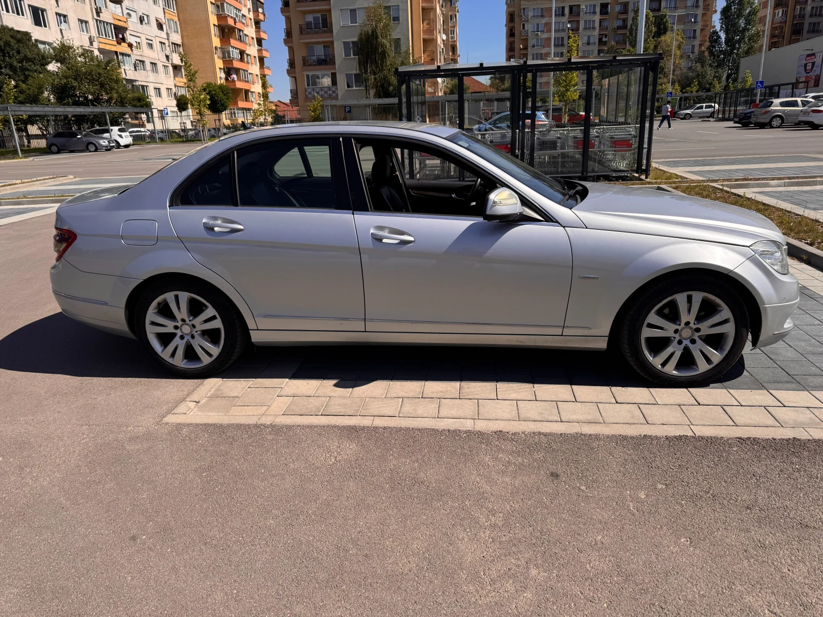 Mercedes-Benz C 200 CDI AVANGARD, снимка 2 - Автомобили и джипове - 55423210